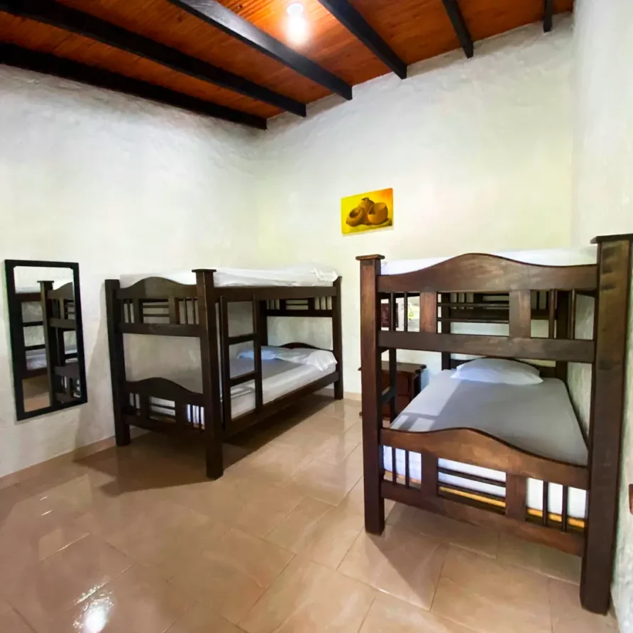 habitacion 6 personas